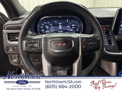 2023 GMC Yukon XL SLT