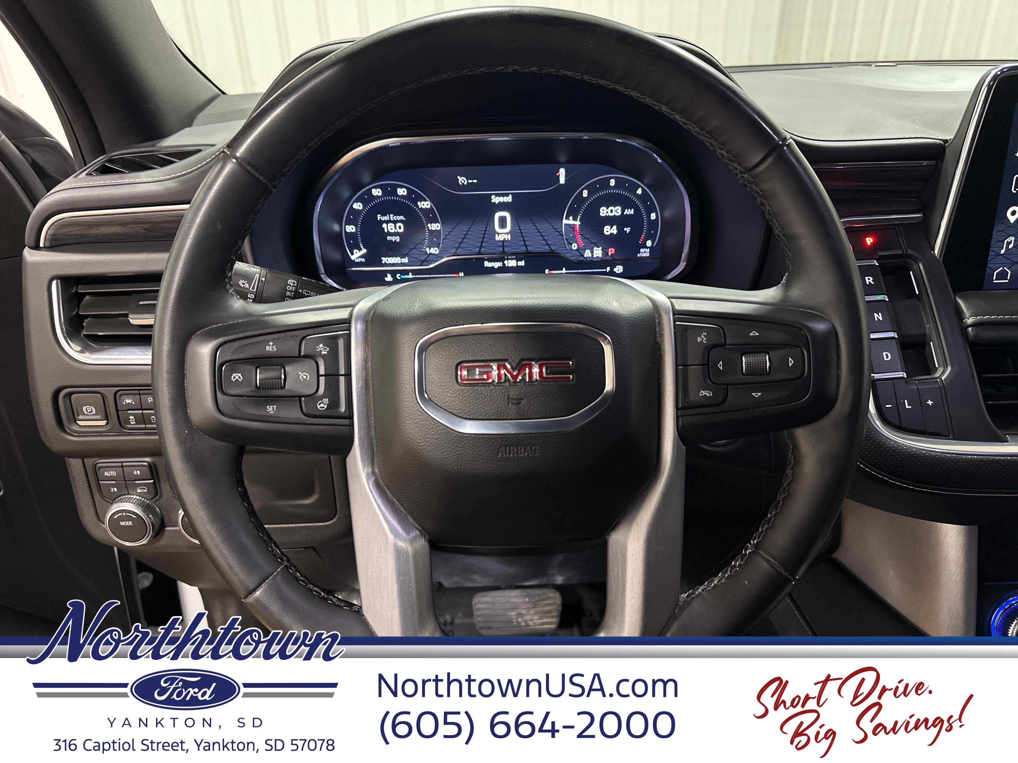 2023 GMC Yukon XL SLT