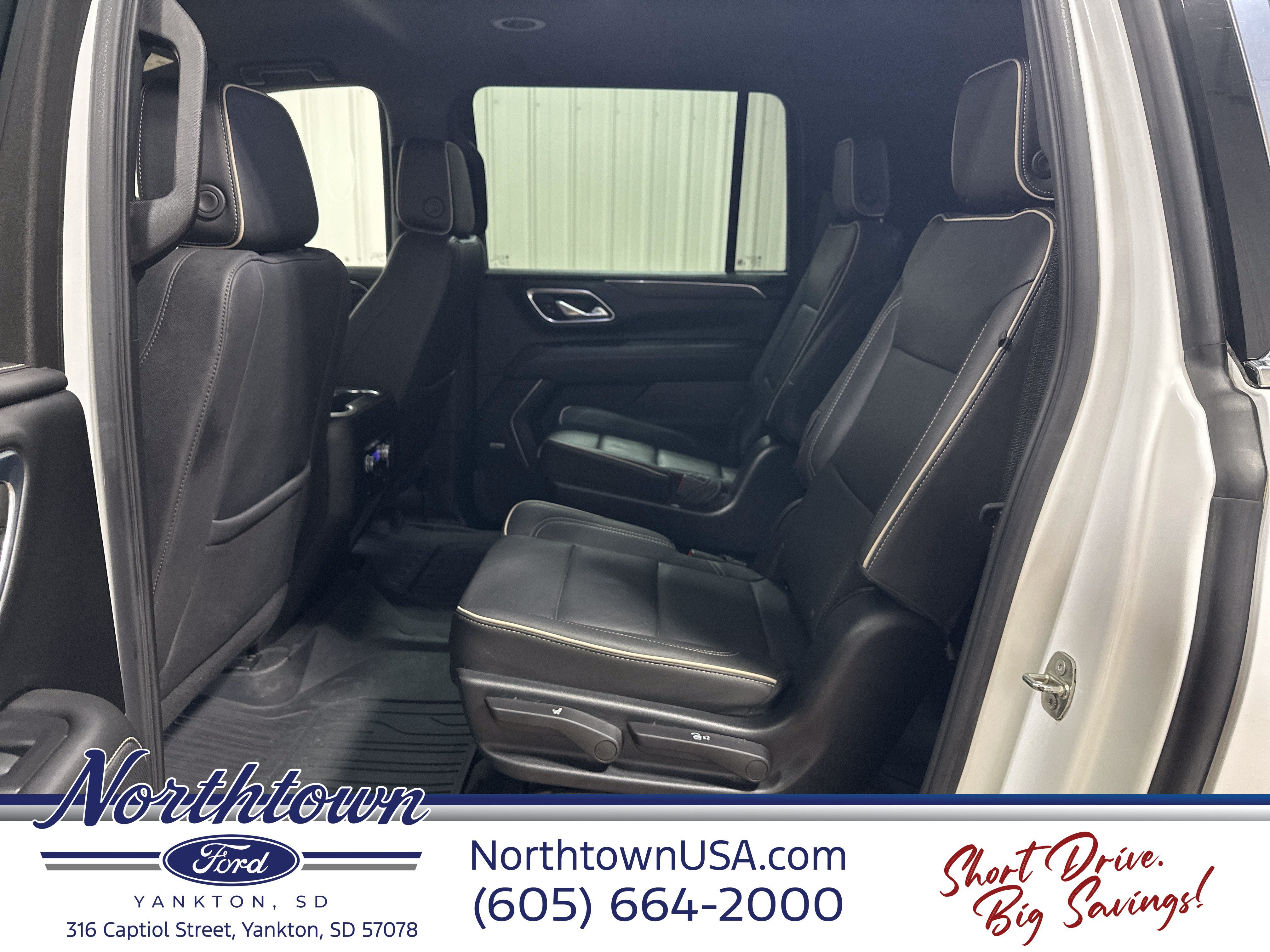 2023 GMC Yukon XL SLT