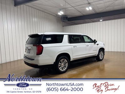 2023 GMC Yukon XL SLT